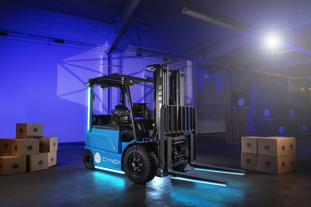 Cyngn DriveMod Forklift 3