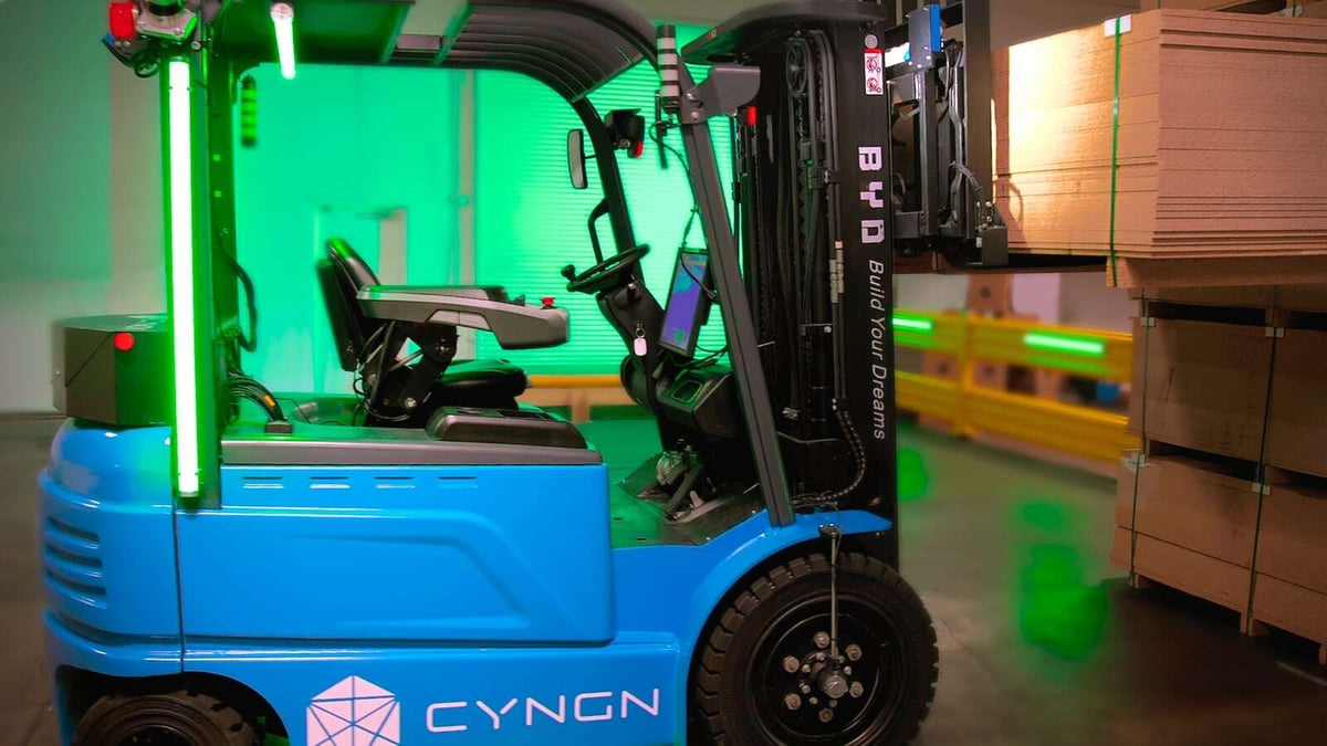 Cyngn DriveMod Forklift 7